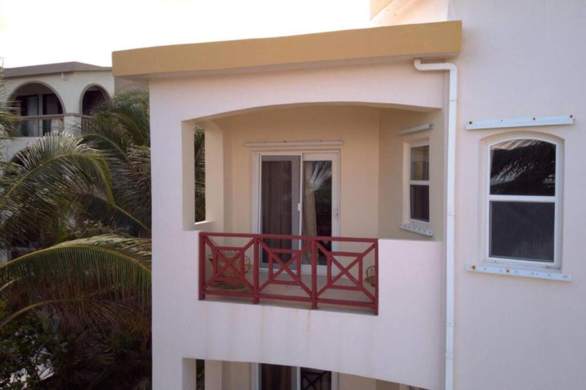 Miramar Villas Resort San Pedro  Eksteriør billede