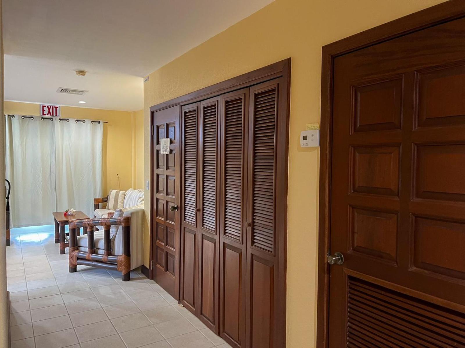 Miramar Villas Resort San Pedro  Eksteriør billede